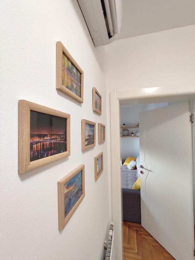 Apartman Ns Dan Private Parking 노비사드 외부 사진
