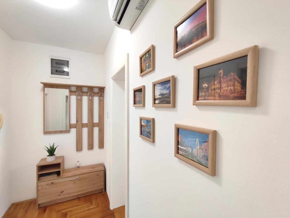 Apartman Ns Dan Private Parking 노비사드 외부 사진